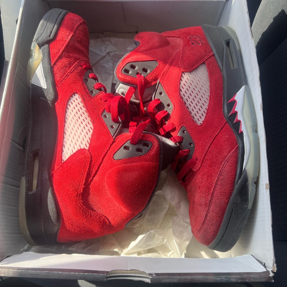 ❗️ SOLD ❗️Raging Bull Jordan 5s